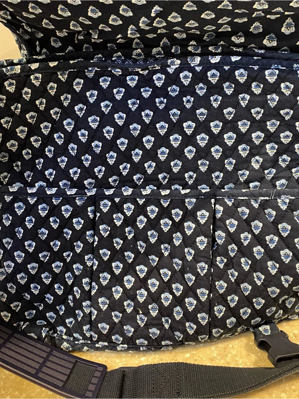 Vera Bradley Quilted Navy Blue Paisley Laptop Messenger Bag